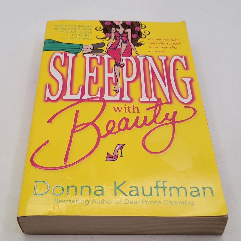 Donna Kauffman Sleeping with Beauty Paperback 2005 1st Printing Romance Good